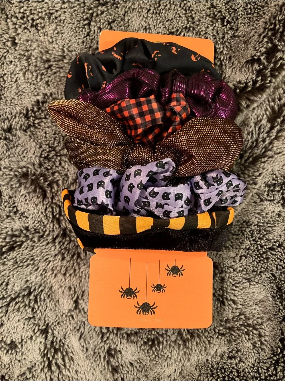 NWT 6 Halloween 🎃 hair schrunchies